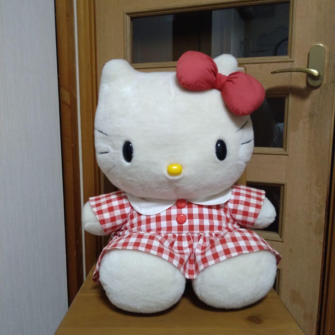 サンリオ ハローキティ キティちゃん レトロ ビックぬいぐるみ