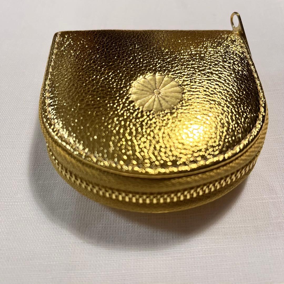 t*a様 皇居購入ゴールド ラウンドファスナー ケース　美品