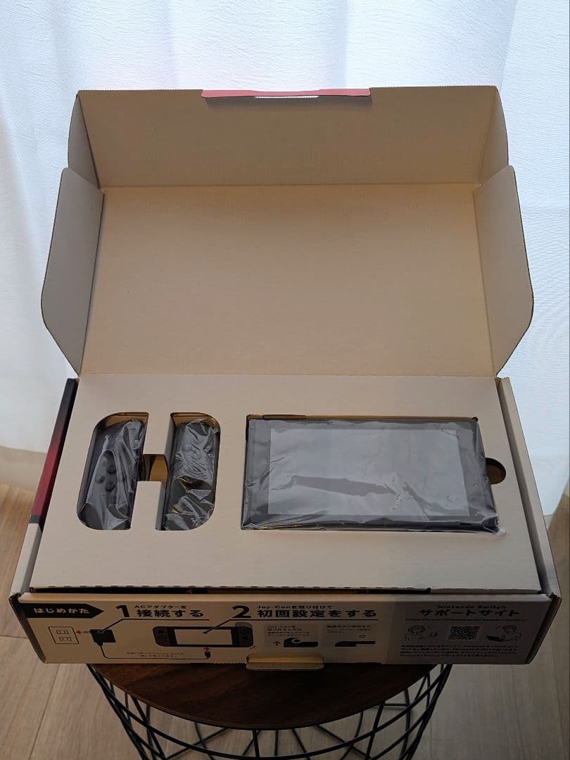 Nintendo Switch グレー 本体 ＋SDカード、キャリングケース等