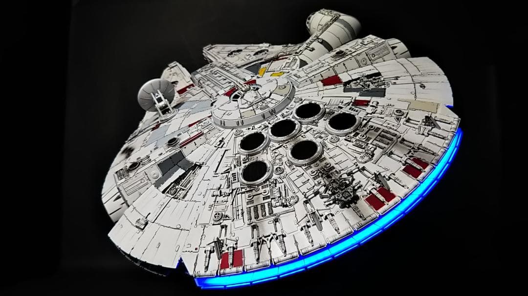フル電飾改修 ミレニアムファルコン 1/144 塗装 完成品 12V 模型