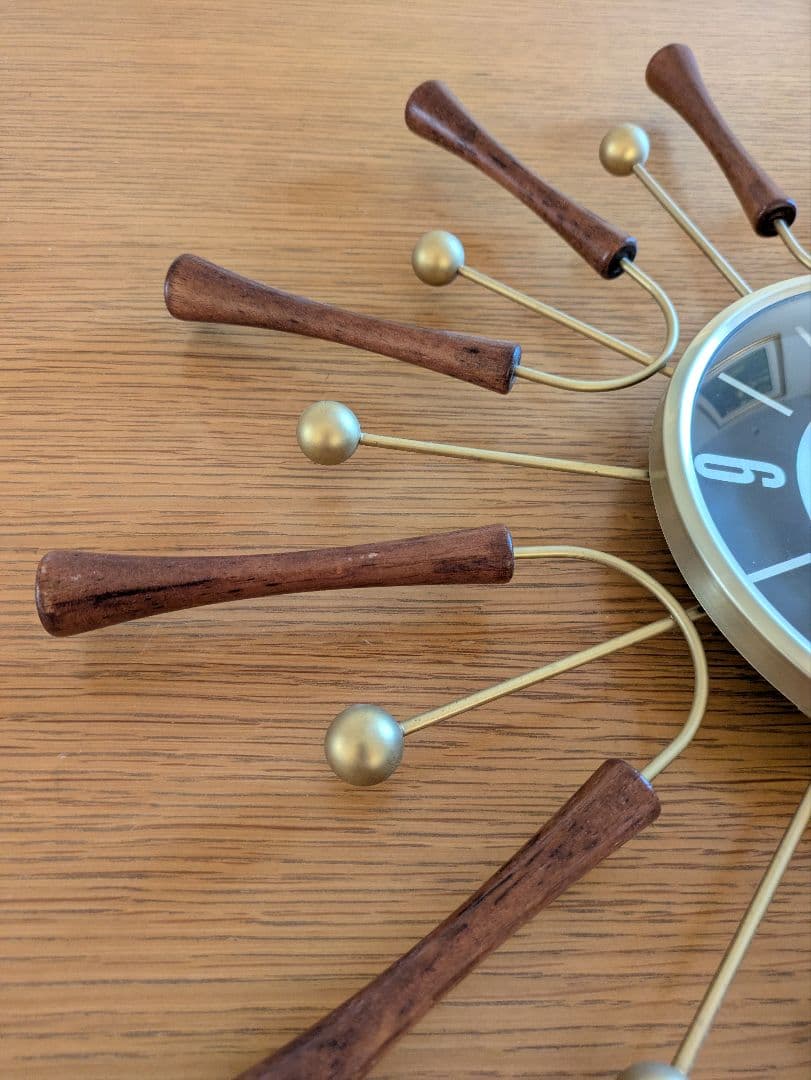 ミッドセンチュリー・モダンスタイル　壁掛時計