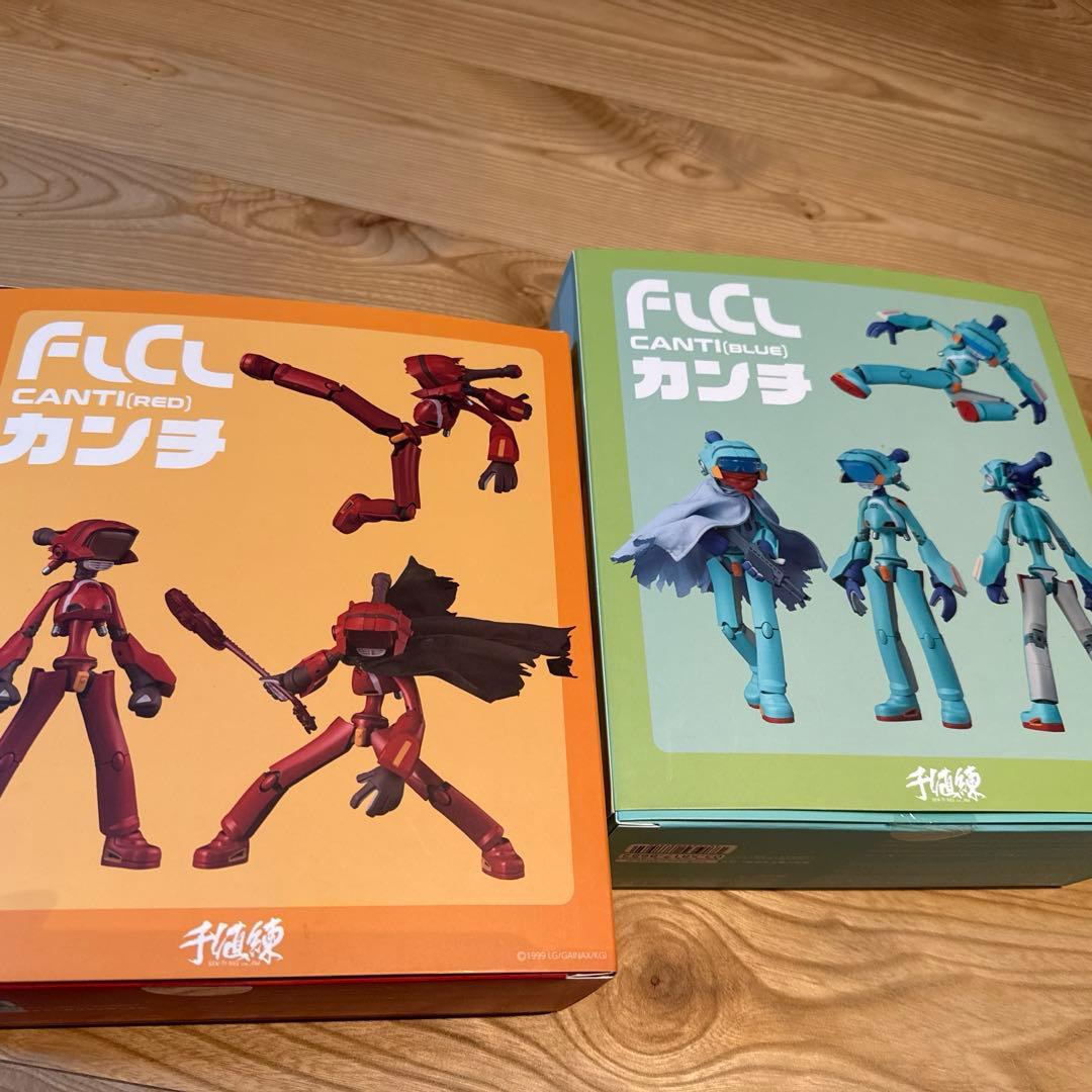 マ*ル様 <新品未開封> 千値練　FLCL/フリクリ　カンチ(青)/(赤)セット