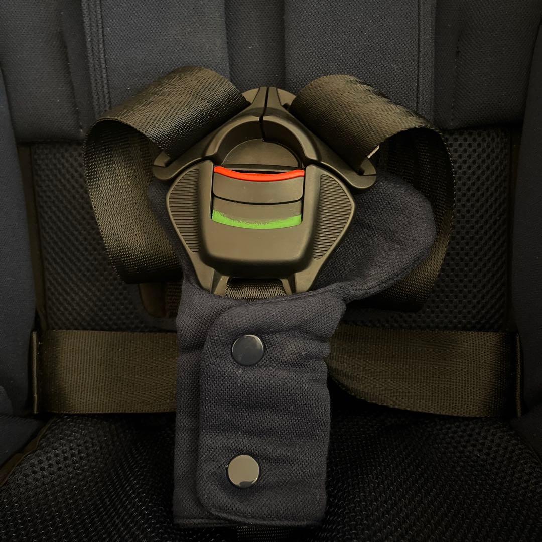 Aprica チャイルドシート ディアターンプラス　ISOFIX ネイビー