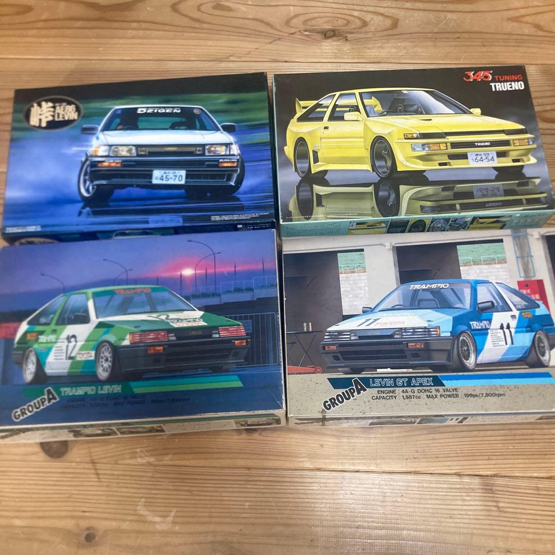 fibo618様　トレノ・レビン 1/24 プラモデルセット　フジミ Amazon | フジミ模型 1/24 峠シリーズNo.1 トヨタ ハチロクレビン AE86