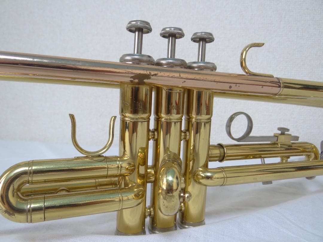 送料込★管楽器★トランペット Minerva MTR350L ソフトケース