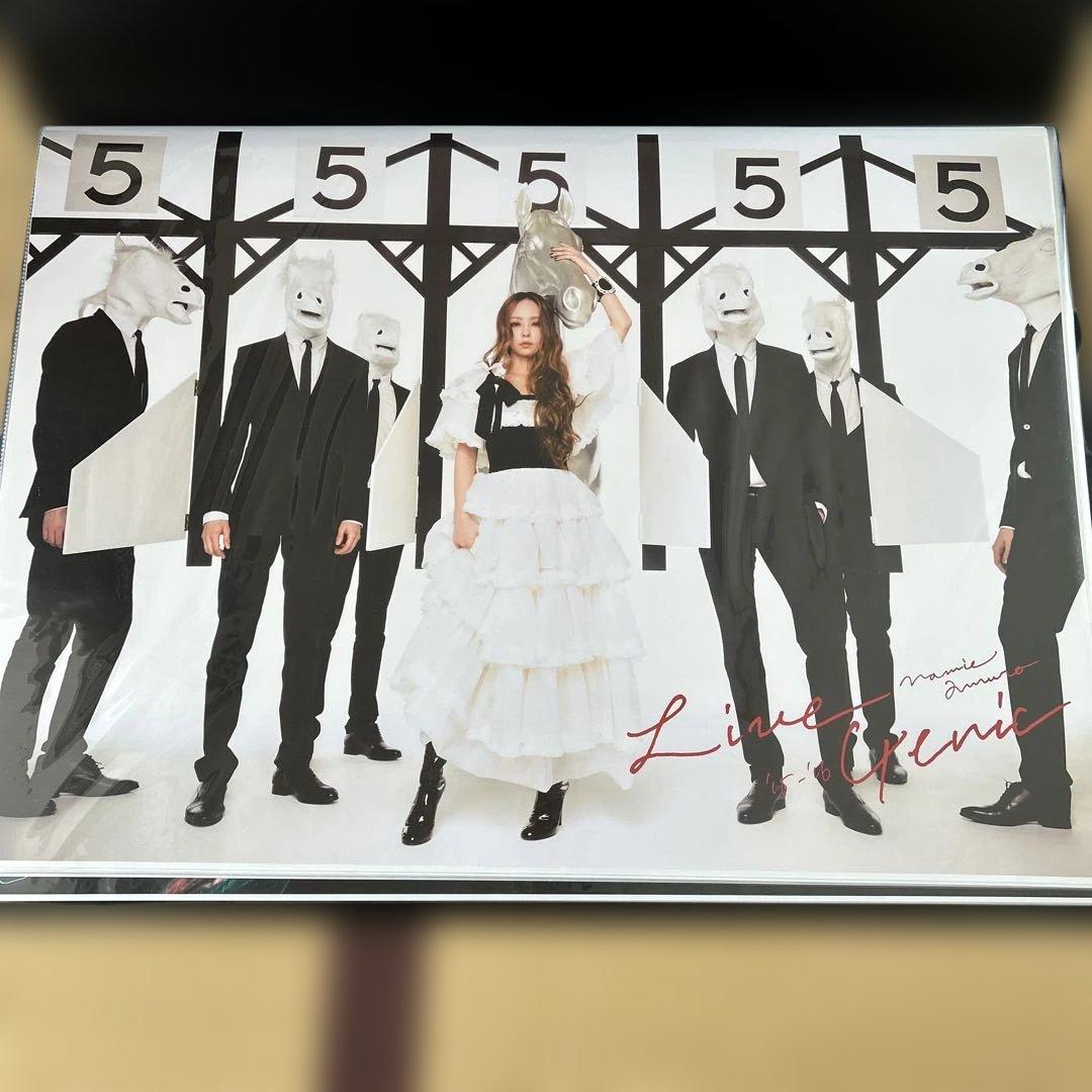 安室奈美恵 ポスターまとめ売り 8枚 安室奈美恵 ポスターまとめ売り 8枚