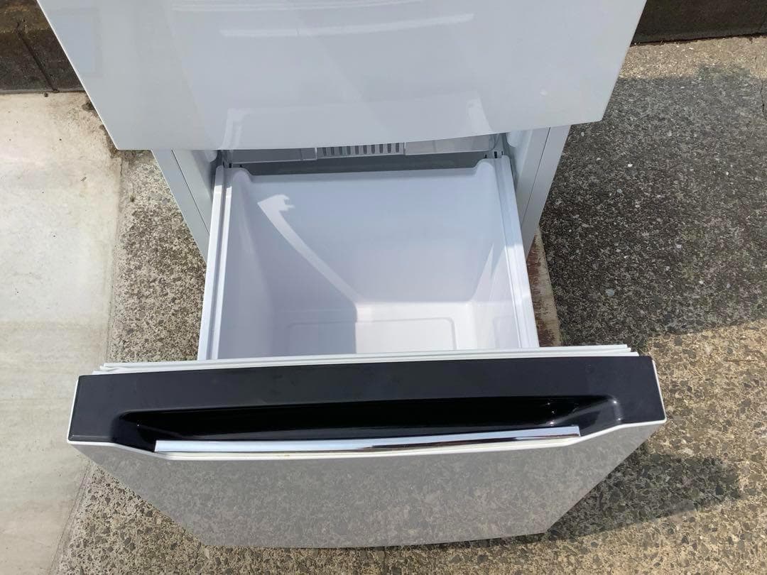 きくちゃん ハイセンス 2ドア冷蔵庫 HR-D1302 130L 17年製