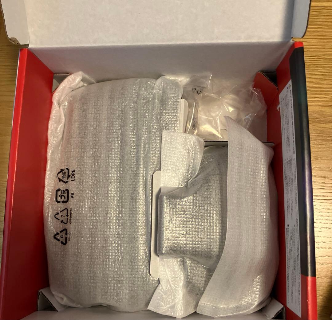 Nintendo Switch2 本体 多言語対応 国内任天堂公式ストア購入品