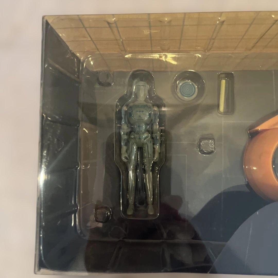 映画『TRON』 (Disney)　LIGHTCYCLE 【ORANGE】　新品