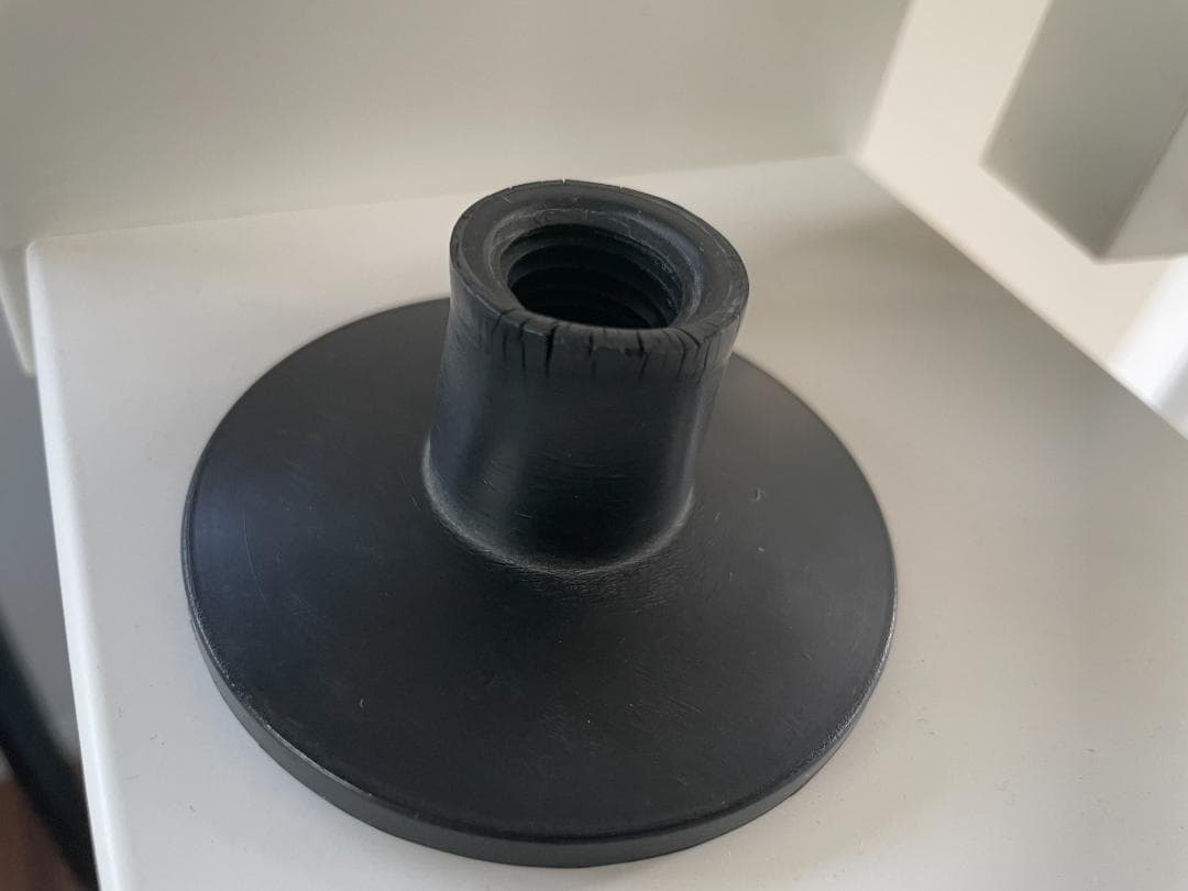 LC6 ダイニングテーブル ル・コルビュジエ