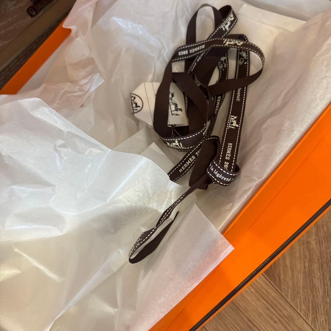 エルメス 空箱 ブランド 布袋 ショッパー 大きめダンボールに全部で30