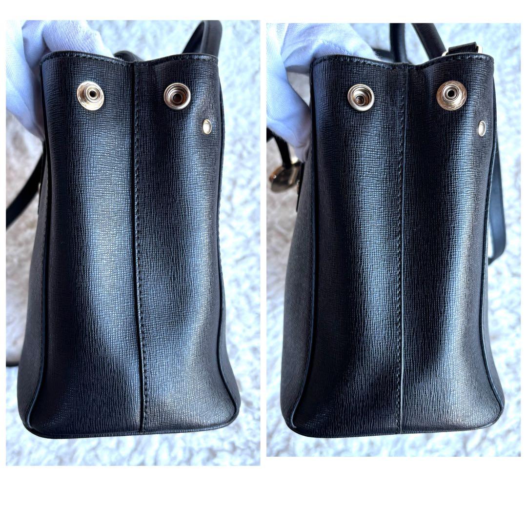 美品【FURLA フルラ】ハンドバッグ ショルダーバッグ 2wayバッグ レザー