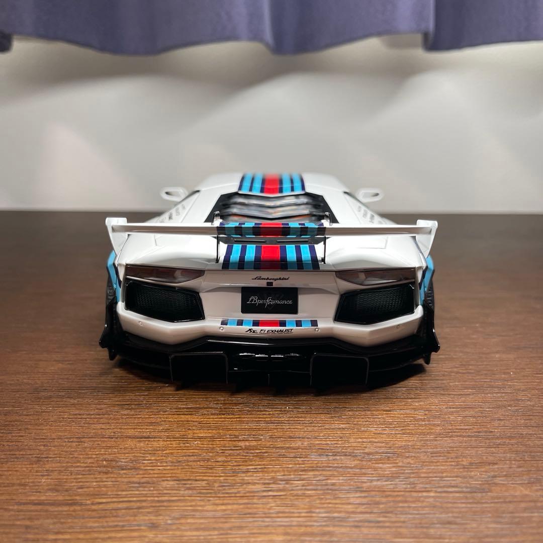 AUTOart LB-WORKS ランボルギーニアヴェンタドール　1/18