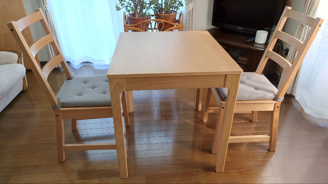 IKEA、オーク調、伸長式テーブル:エーゲダレーン（テーブルのみ)