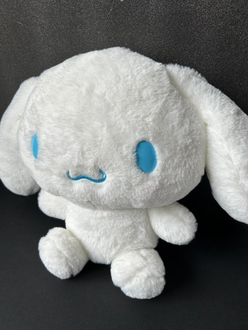 サンリオ　シナモロールぬいぐるみとお着替え2種類のセット　未開封