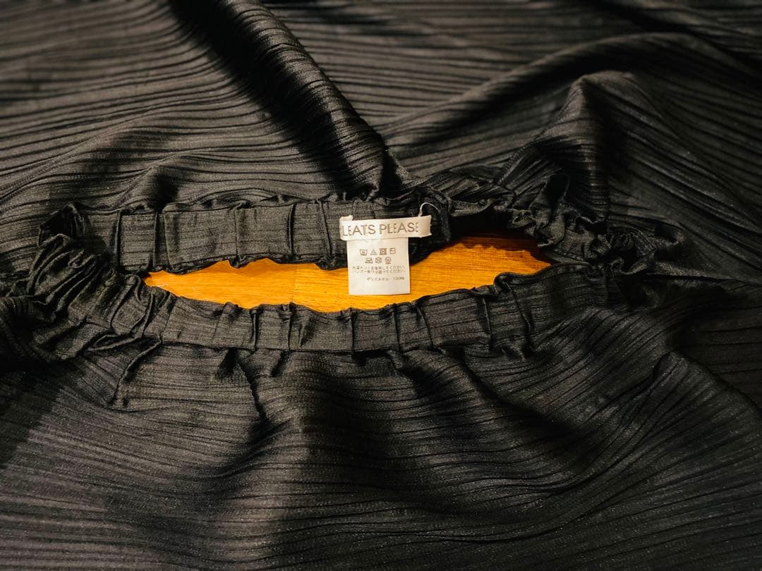 プリーツプリーズ　フレアスカート