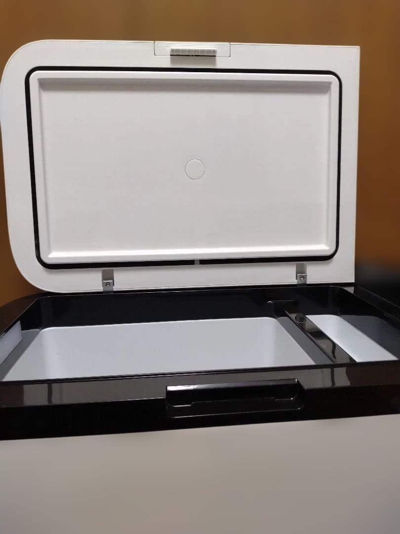 美品　kuraca クラカ　ポータブル冷凍冷蔵庫 20L