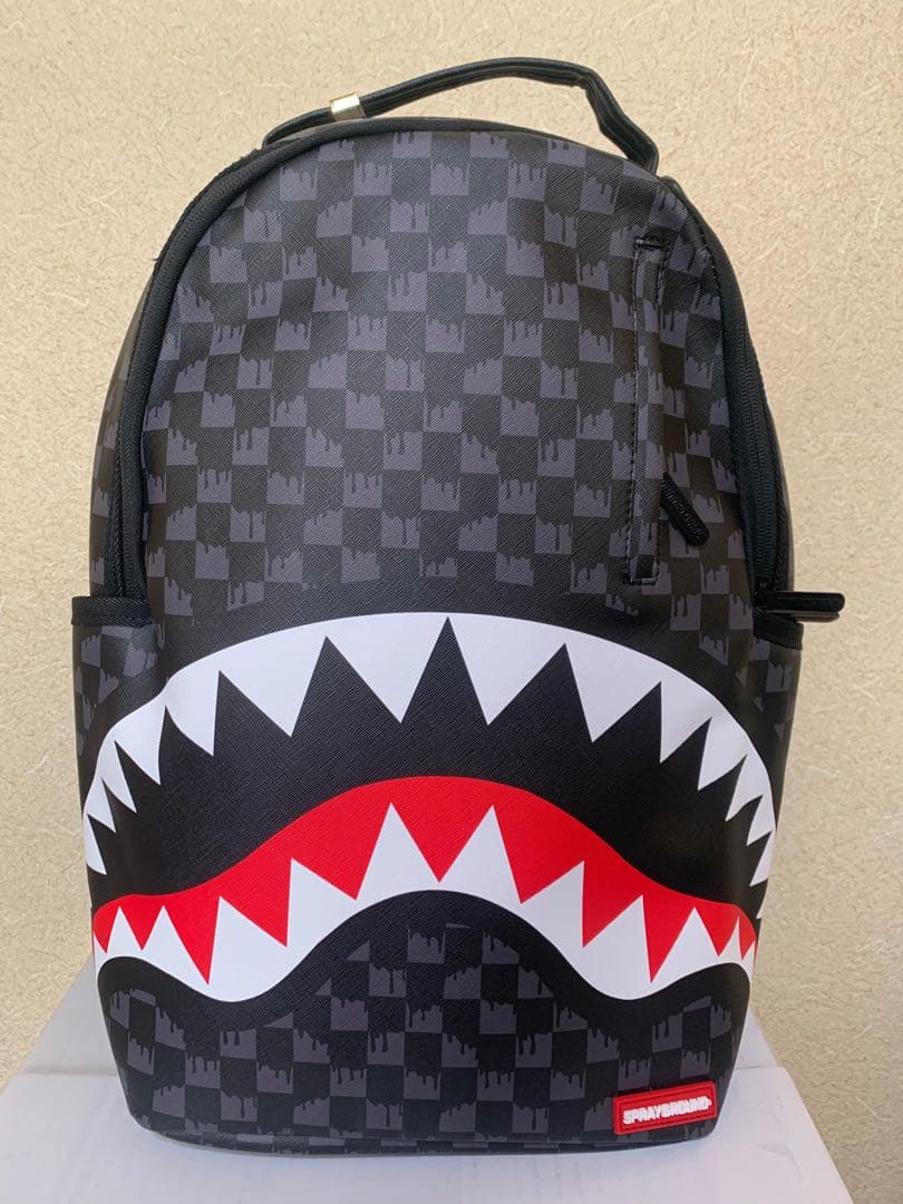 スケートボード sprayground