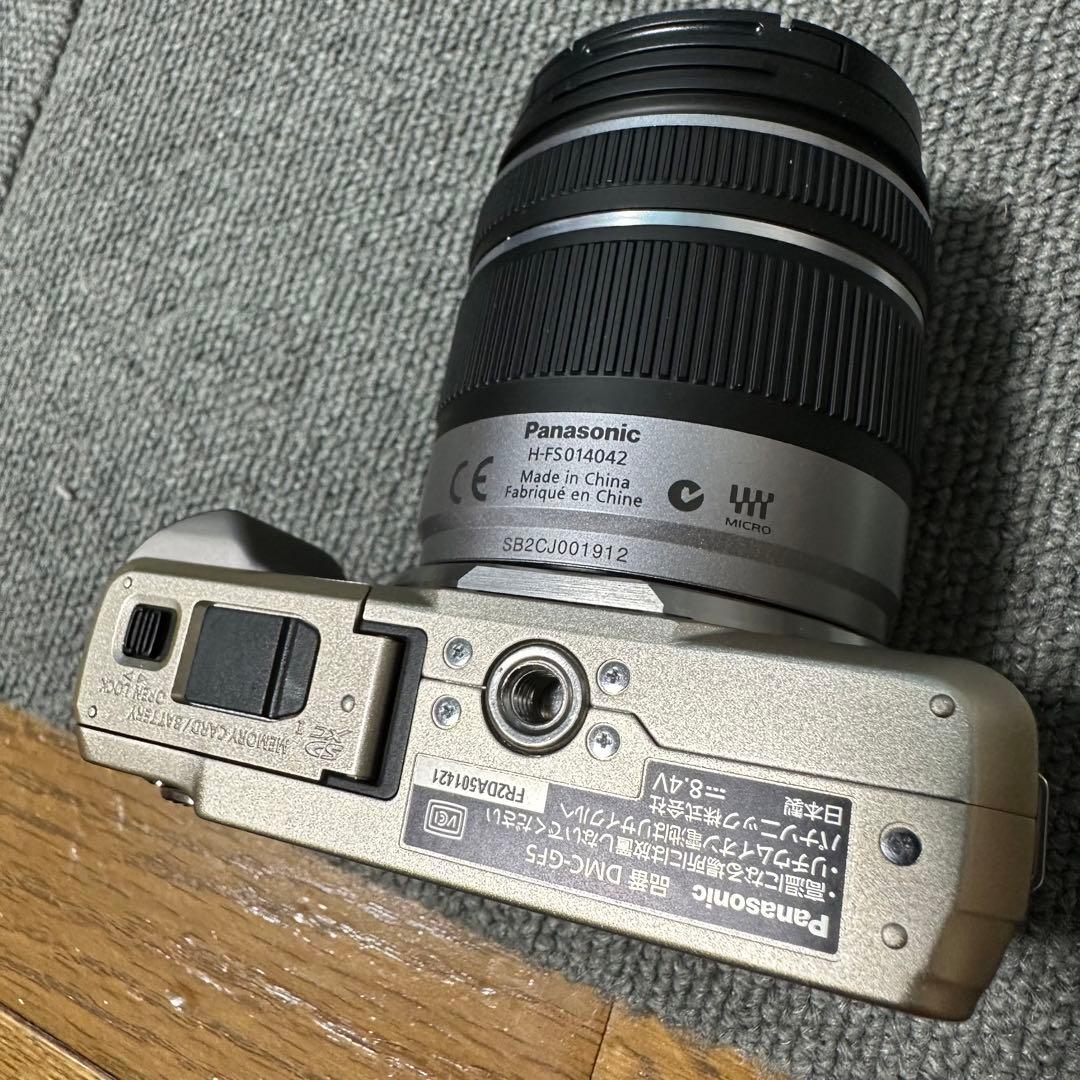 Panasonic DMC−GF5 DMC-GF5W ミラーレス一眼 概要 デジタル一眼カメラ