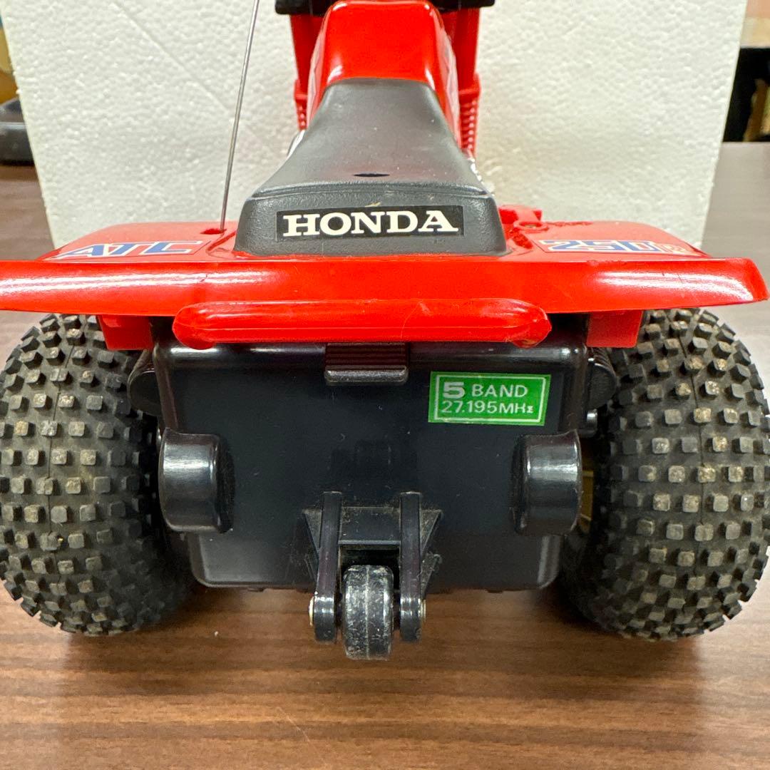 ラジコン　ホンダ　3輪スポーツバギー　ATC250R ウィリーダッシュ