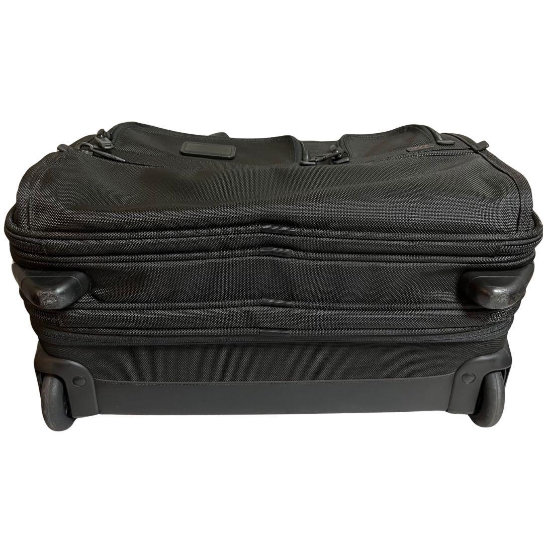 TUMI ビジネスキャリー 2輪キャリーバッグ PCスリーブ・ポーチ付属