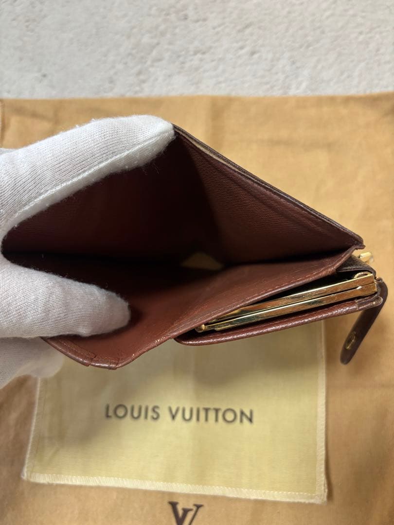 R*E様 LOUIS VUITTON 二つ折り財布 モノグラム　ポルトモネビエヴ