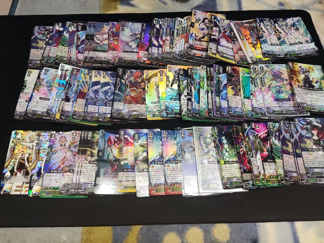 ヴァンガード　引退品　ホイル1000枚超え　sp 未開封等あり