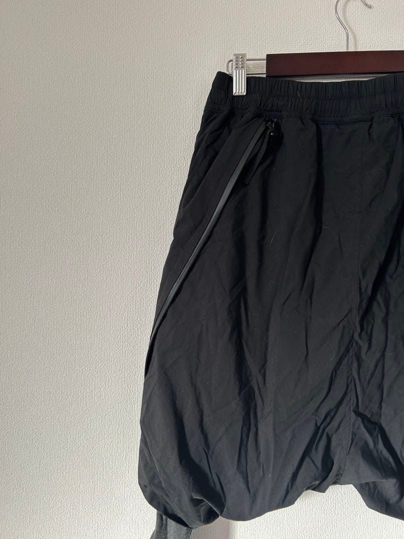 ユリウス　サルエルパンツ julius