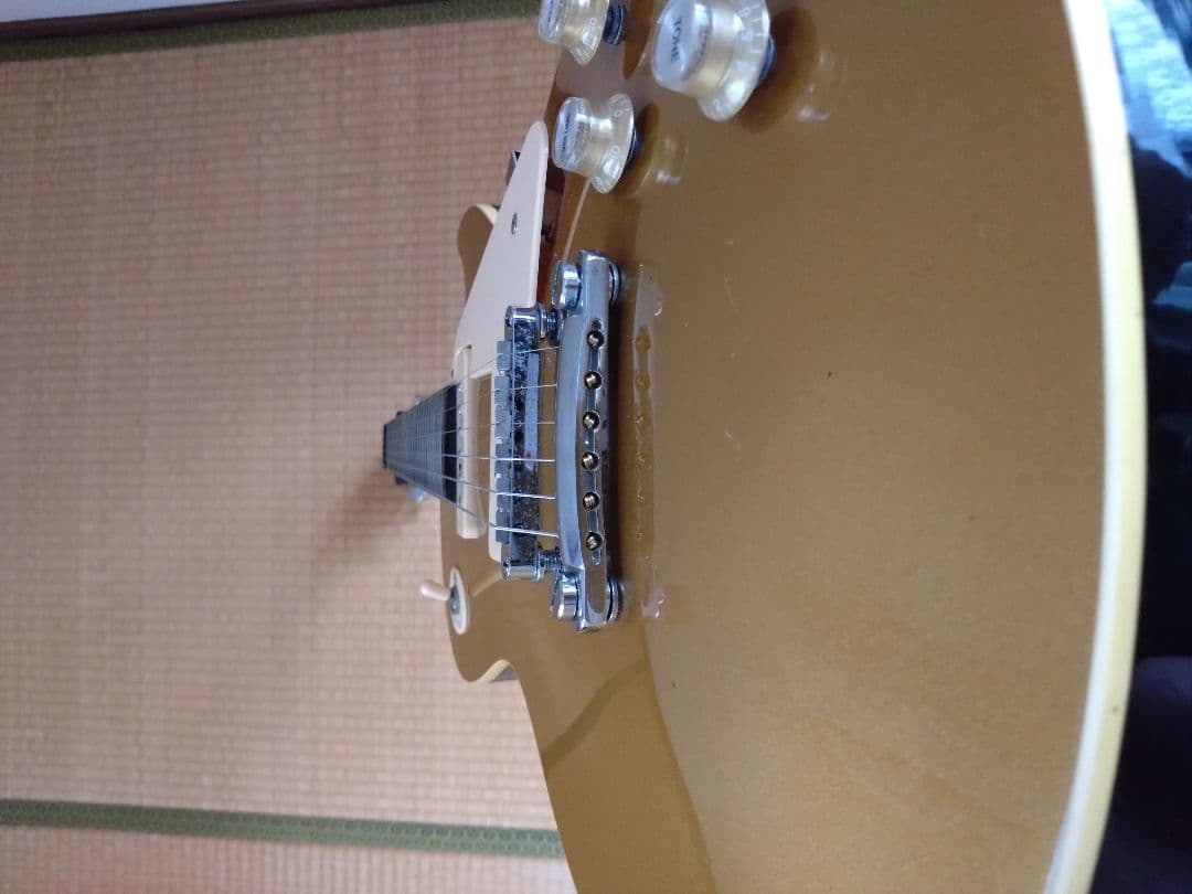 価格交渉ご自由に!レスポール ゴールドトップ