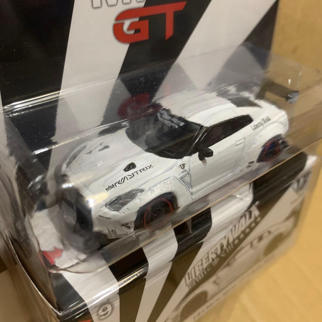 MINI GT トイザらス限定 リバティーウォーク GT-R