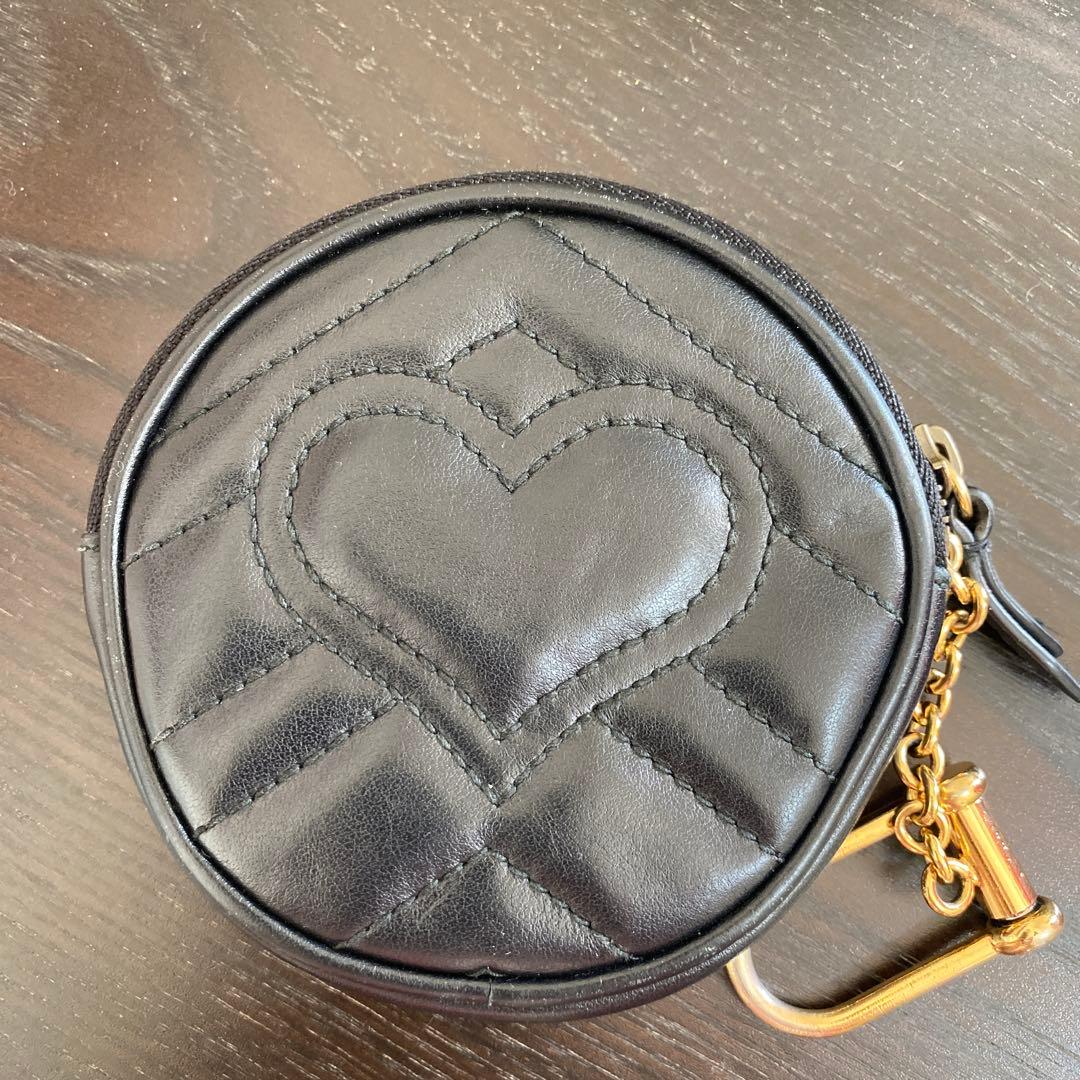 GUCCI ケース　GGマーモント　パース　キルティング　黒