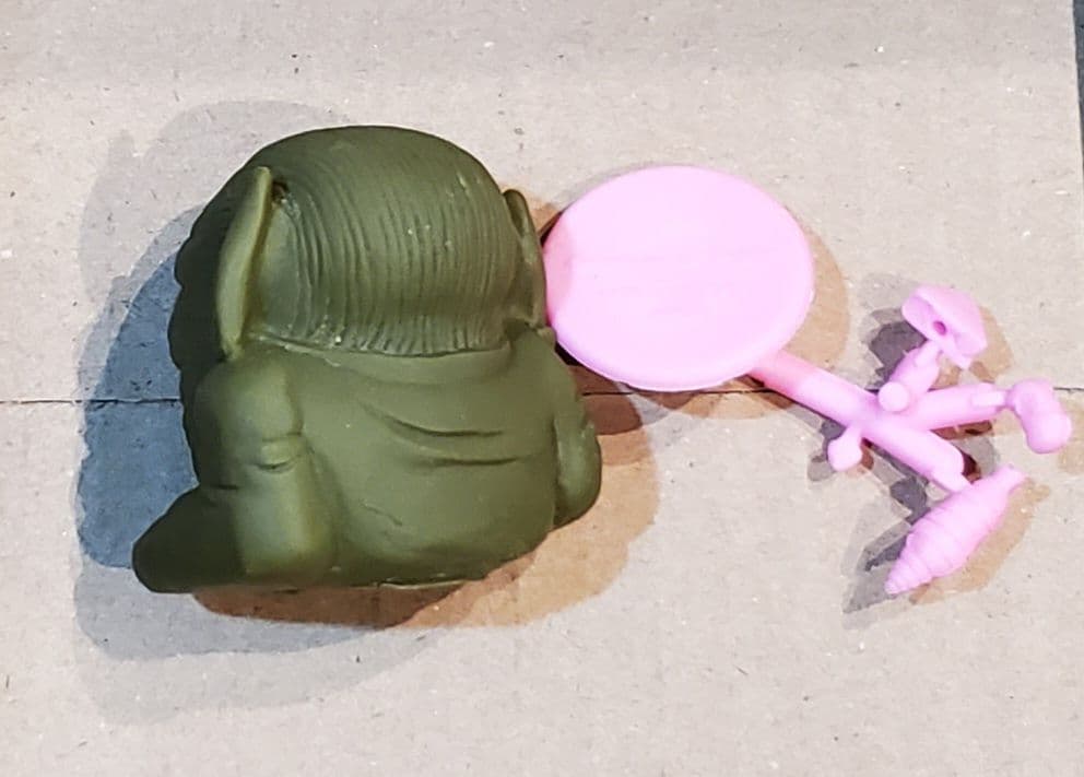 ゾンビーズ　ガチャ　怪物　妖怪　お化け　ソフビ