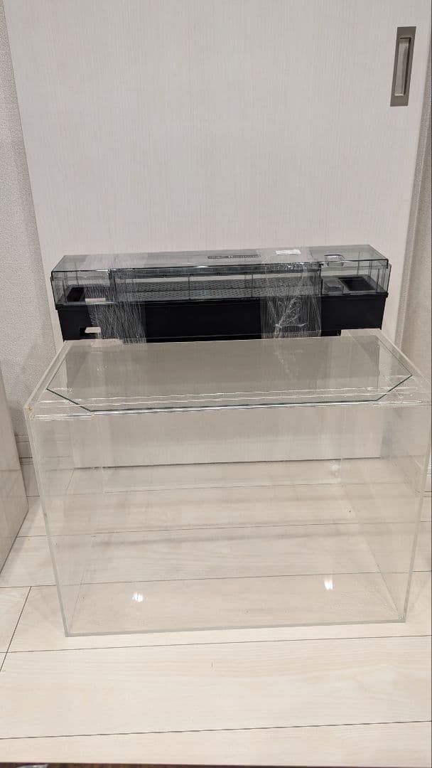 中古60cmアクリル水槽 発送可能