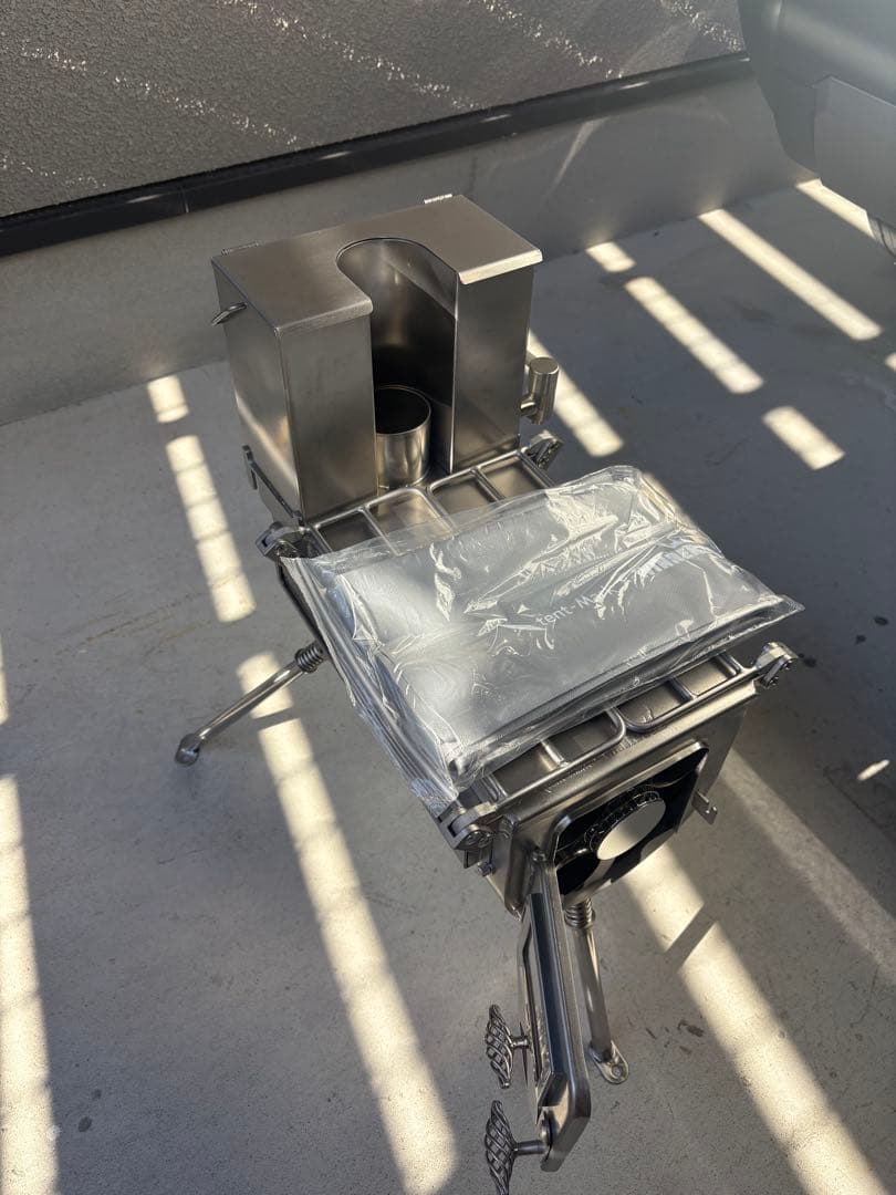 【新品未使用】tent-Mark x WINNERWELL薪ストーブサイドヴュM