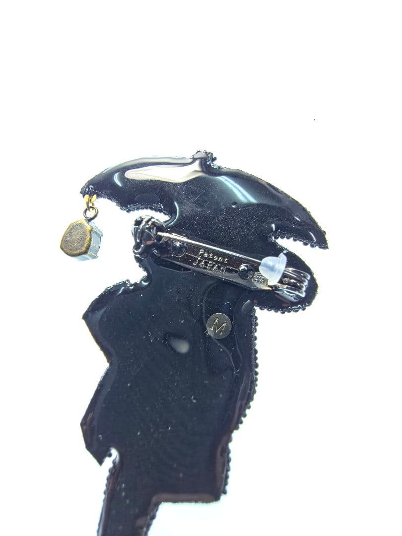 ブローチ ハンドメイド メゾン・デ・ペルル 小林モー子 - メルカリ