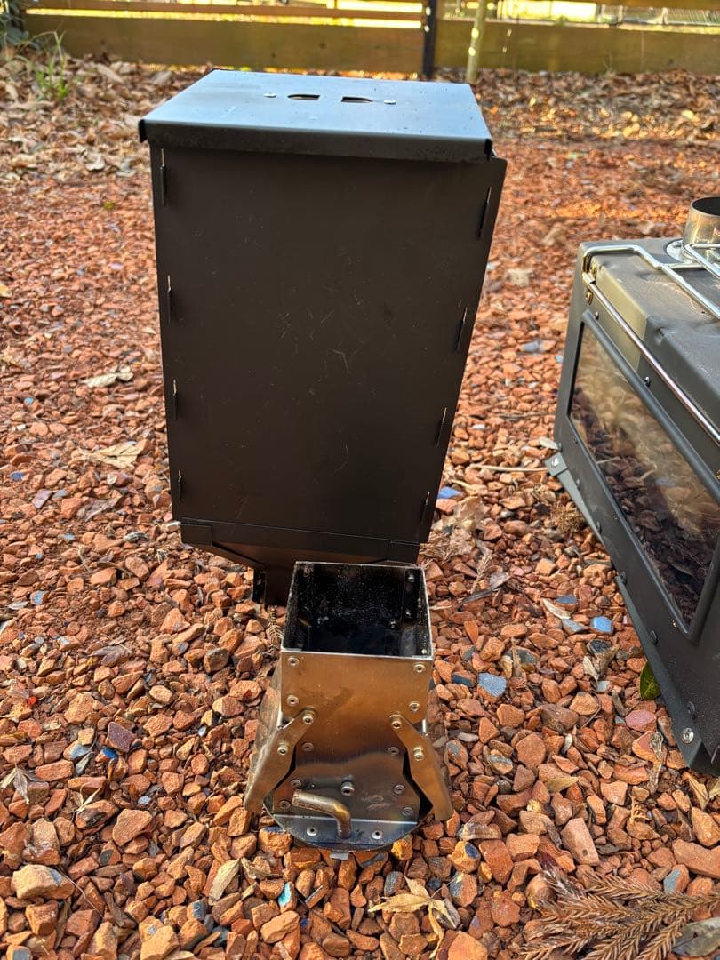 SENQI ペレット薪ストーブ　二回使用　ブラック