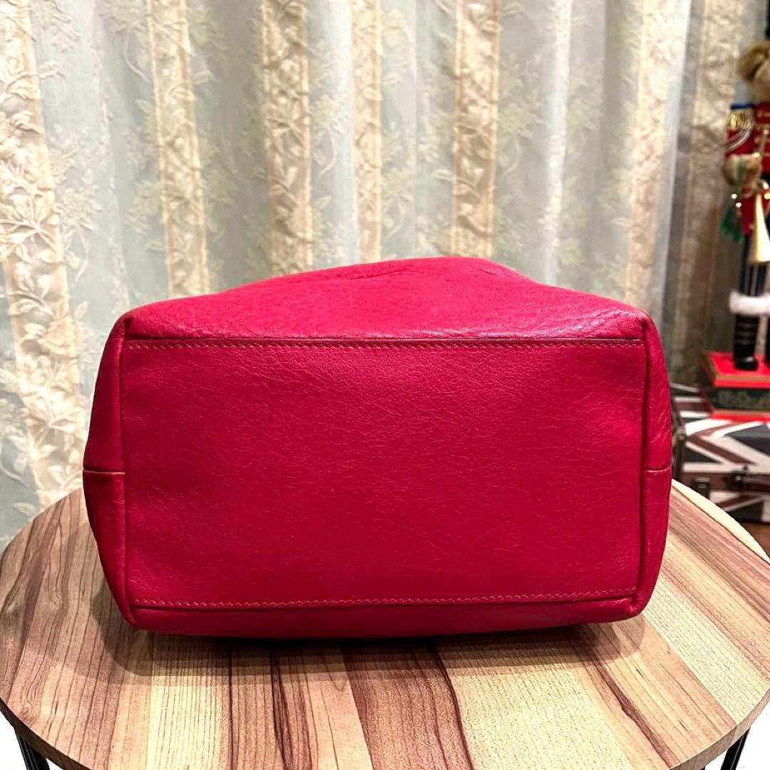 ✨希少✨2WAY✨TOD’S トッズ ショルダーバッグ ハンドバッグ レザー 赤