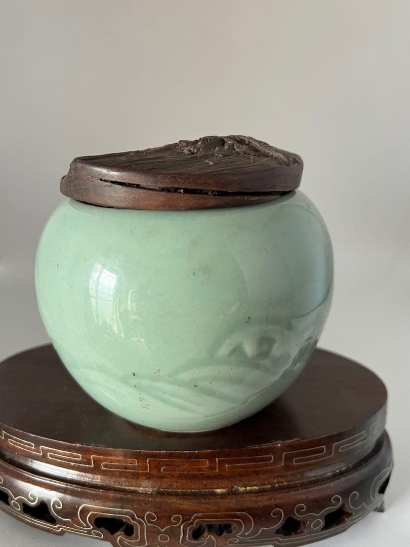 古美術 青磁香炉 F--3 香炉 古美術 青磁 龍泉窯三足香炉