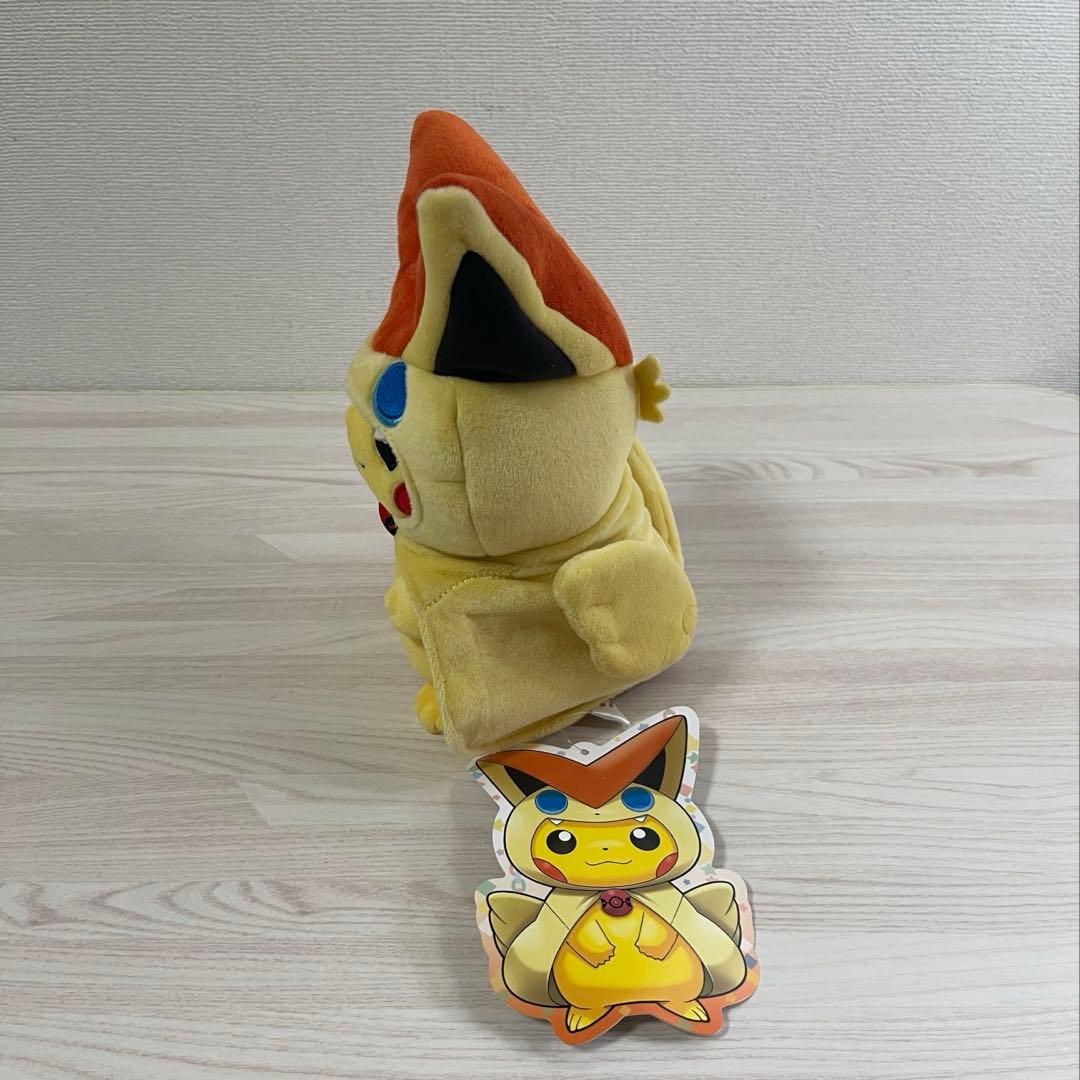 新品未使用】ポケモンセンター ビクティニのポンチョを着たピカチュウ
