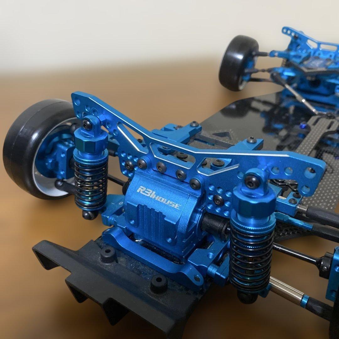 R3house URK カーボンシャーシ ラジコンgrk3希少ライトブルー