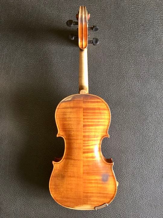 バイオリン 中国メーカー 1943年製かな？