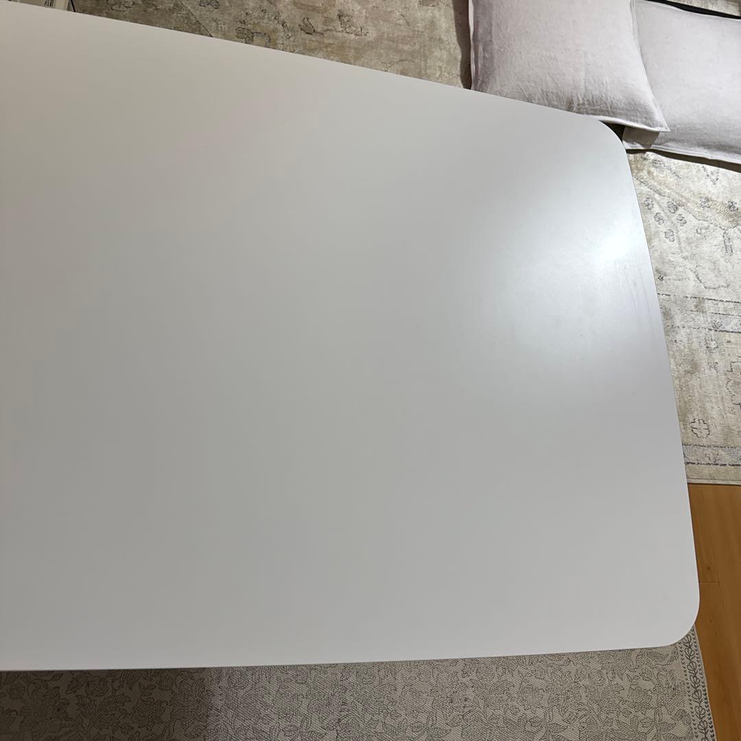 美品　カリモク60+ カフェテーブル1200［T36420HW］