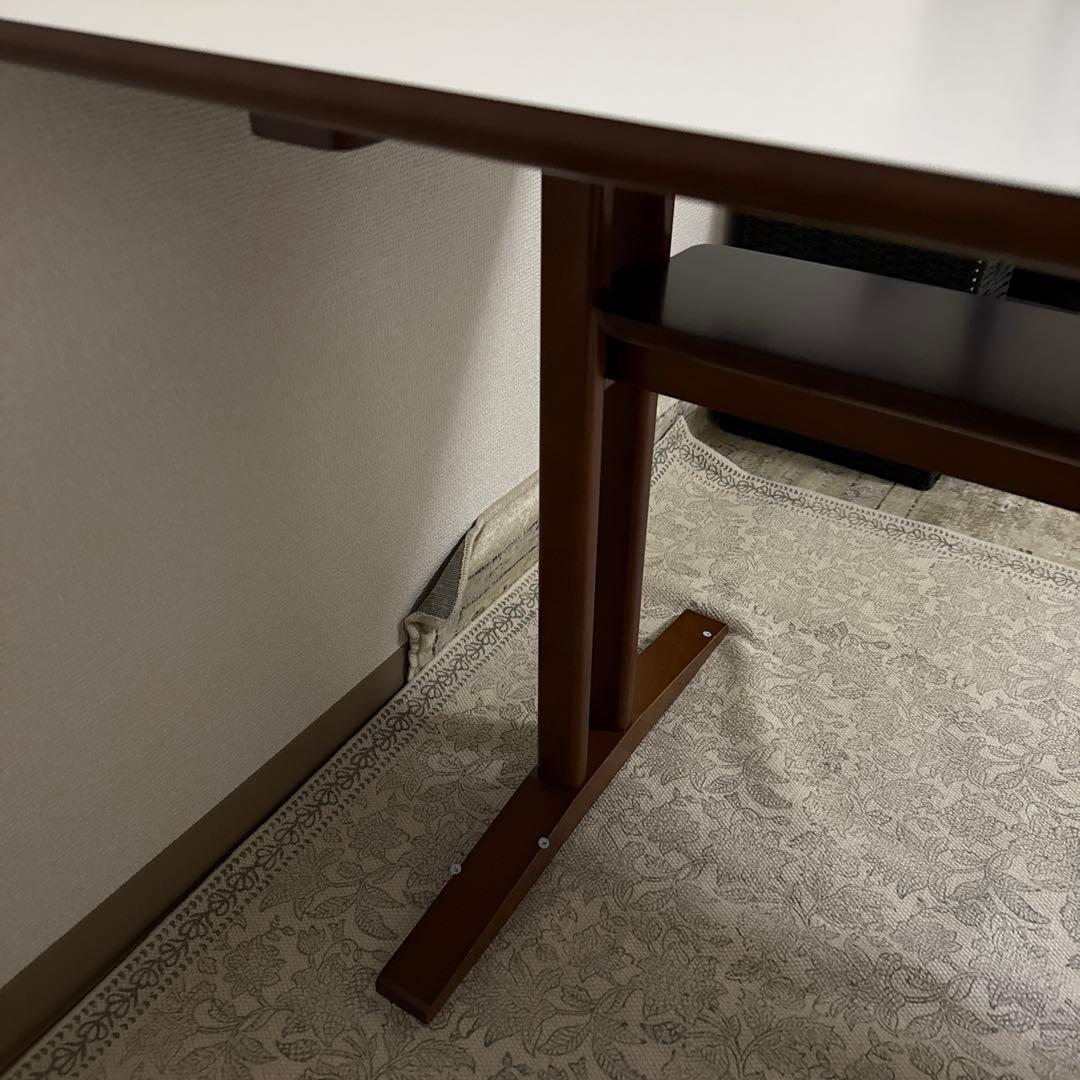 美品　カリモク60+ カフェテーブル1200［T36420HW］