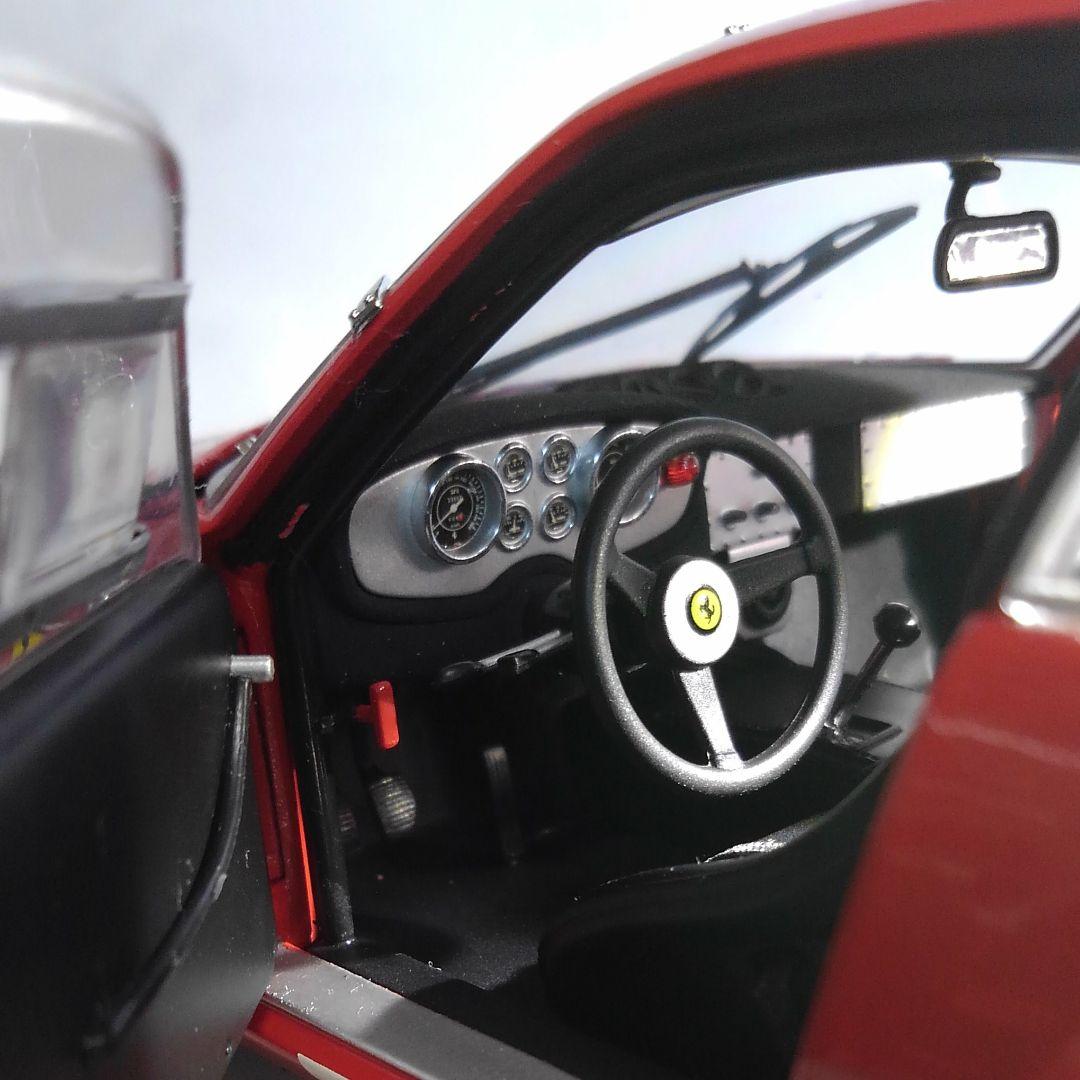 《値下げ》1/18 KYOSHO FERRARI 365GTB/4