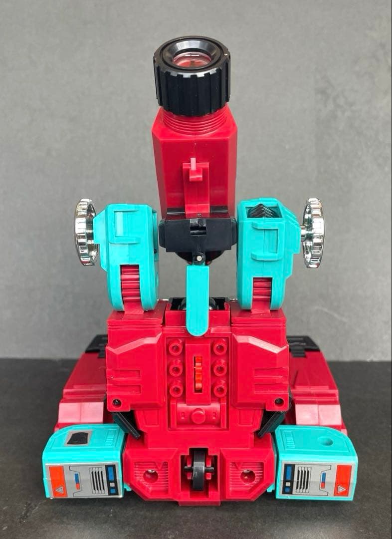 トランスフォーマー　サイバトロン　科学者　パーセプター　1984年　旧タカラ