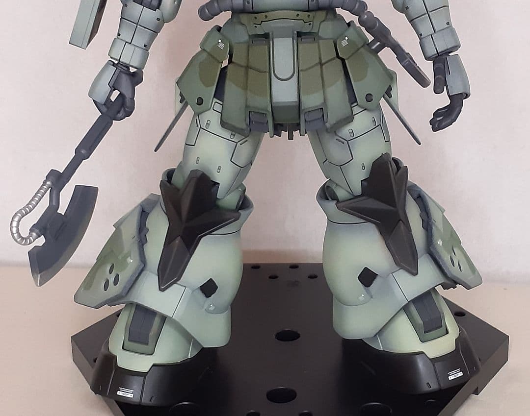 塗装済完成品】HG 1/144 高機動型ザク 地上用 量産型カラー