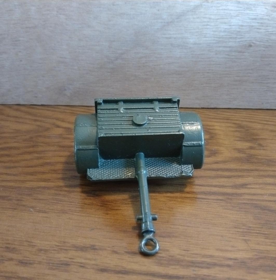 クレセントトイズ　サラディン装甲車野戦砲パトロールセット