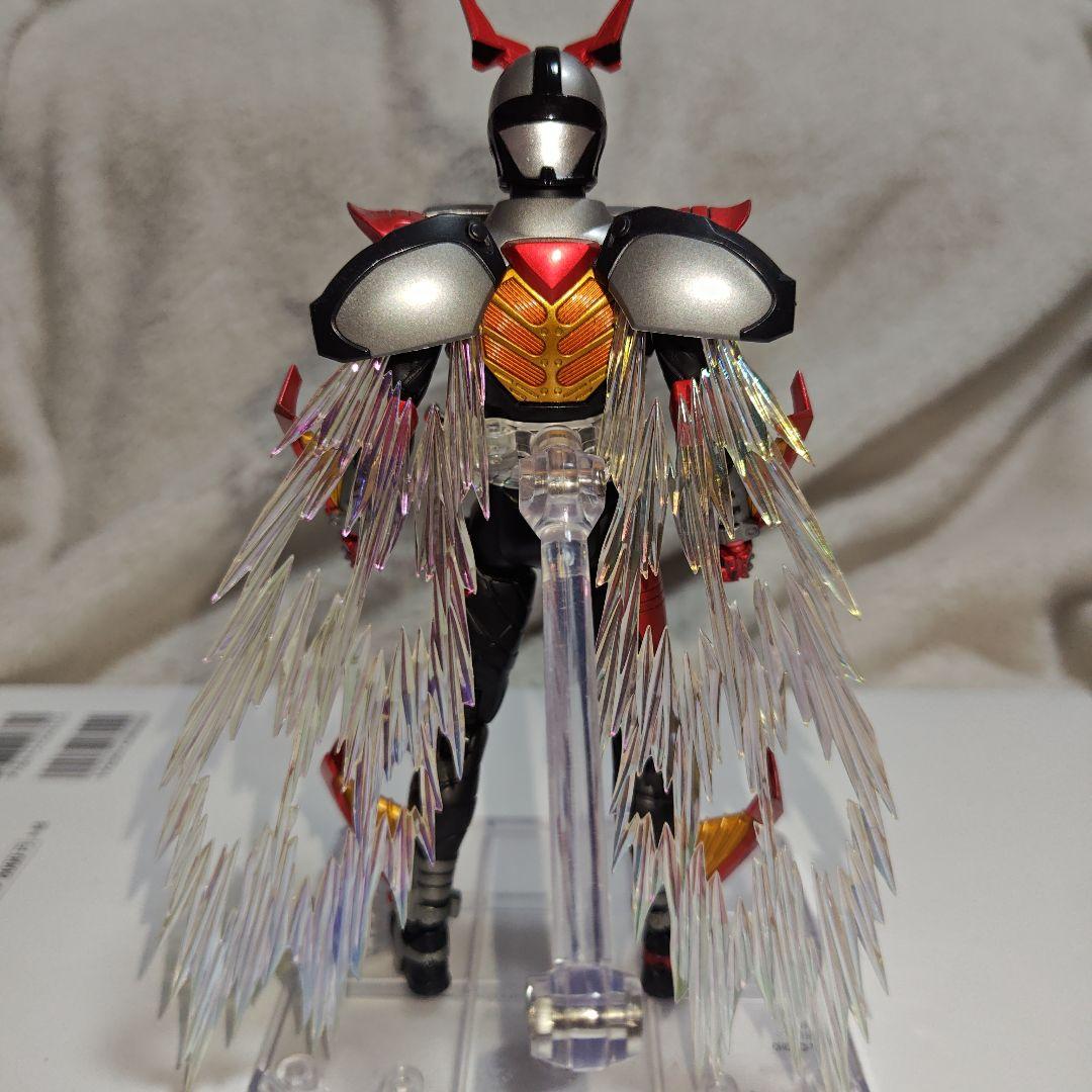 さ*が様 箱無し　真骨彫製法仮面ライダーカブト　ハイパーフォーム+おまけ