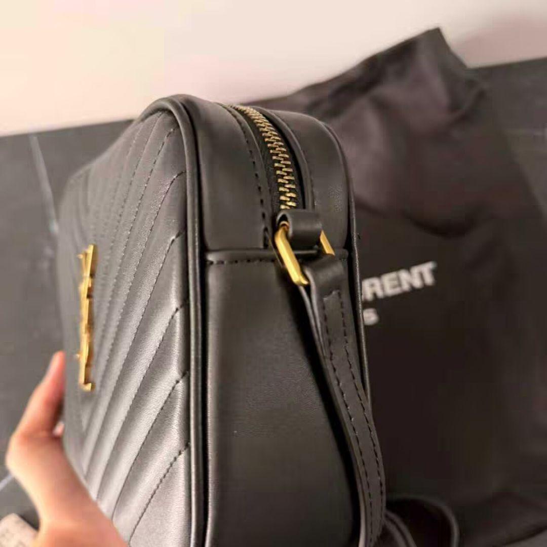 めたも@ Yves Saint Laurent ブラック ショルダーバッグ