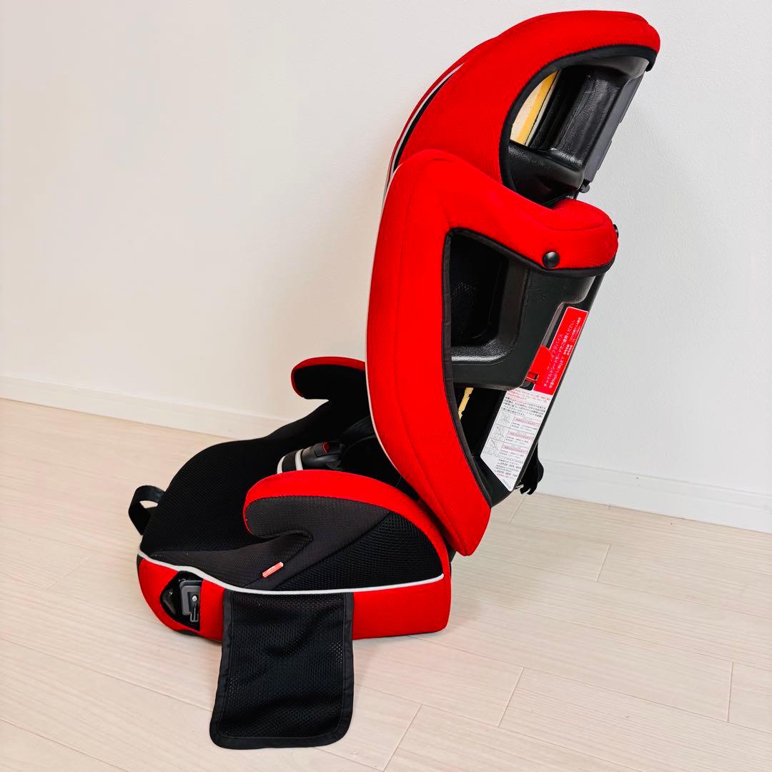 【極美品】アップリカ　チャイルドジュニアシート　エアグルーヴ　AGレッド　赤　黒